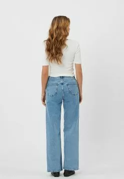 Moves Masia - T-Shirt Basic - Ivory -Moves Winkel 0e874e85165f4ec6addf72b382713569