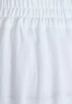 Moves Pynsa - Broek - Snow White 15 Moves Pynsa - Broek - Snow White -Moves Winkel 1054682e1a9644e79105a8d4e50a59df