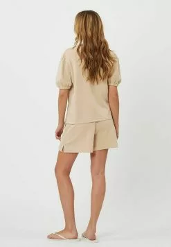 Moves Monni- T-Shirt Basic - Warm Sand -Moves Winkel 1c9b9b0321f849ca92a6baf670996648
