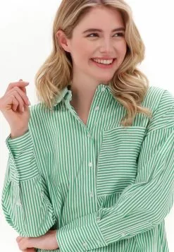 Moves Elanu - Overhemdblouse - Groen -Moves Winkel 1fe7b3b9573d4ca5b5ced4136e277df9