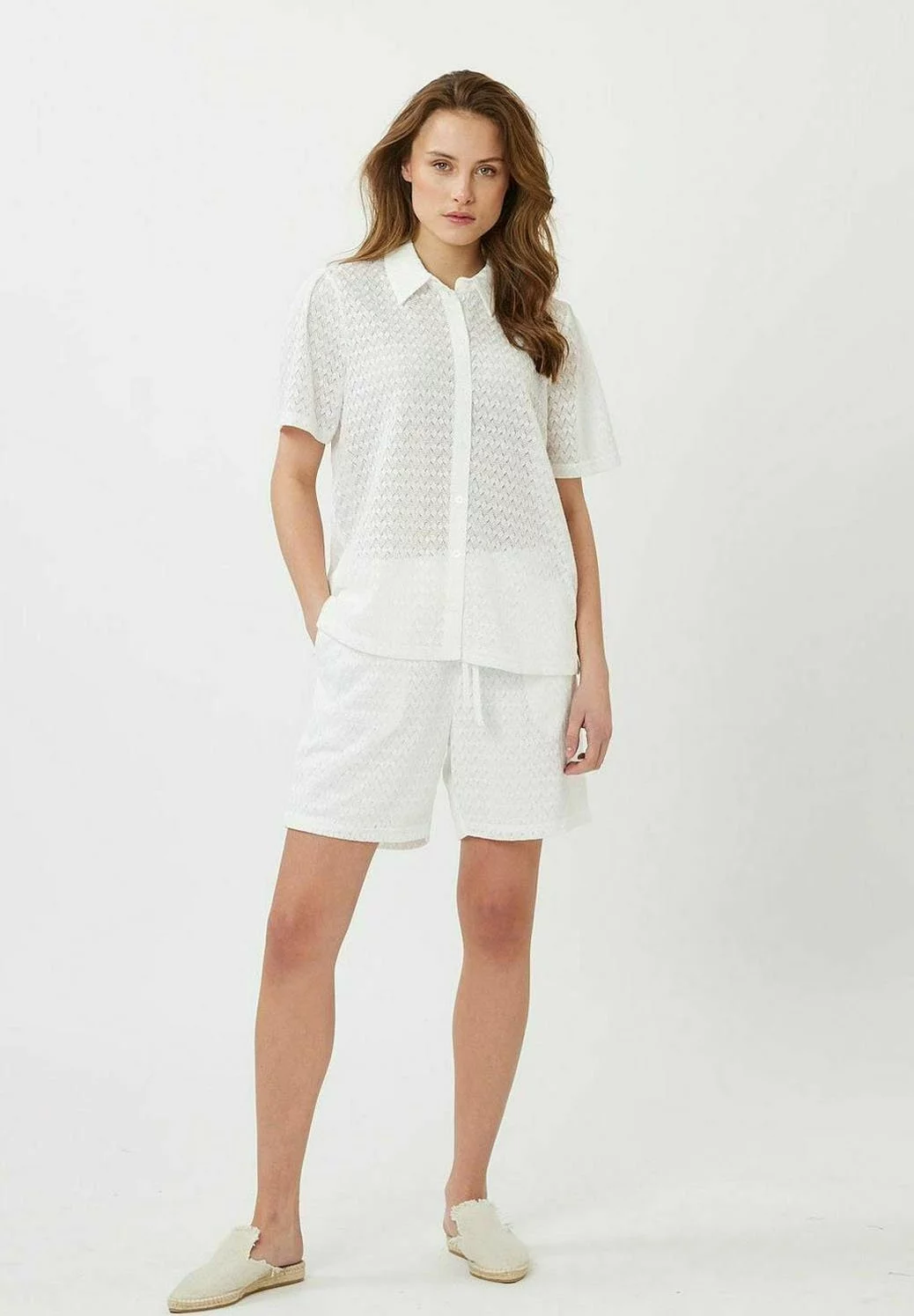 Moves Kilina- Overhemdblouse - Snow White 4 Moves Kilina- Overhemdblouse - Snow White - Afbeelding 2