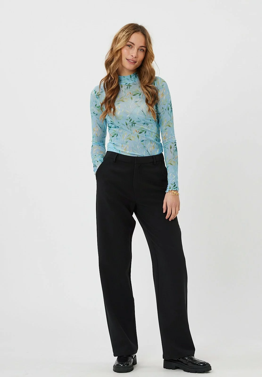 Moves Filana- Blouse - Porcelain Blue 4 Moves Filana- Blouse - Porcelain Blue - Afbeelding 2