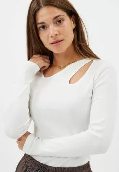 Moves Luvie - Longsleeve - Ivory -Moves Winkel 60686dcbc1934193bad2360ddb5d1b1e