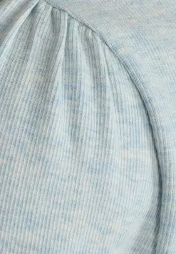 Moves Masia - T-Shirt Basic - Porcelain Blue -Moves Winkel 7bdc78879be24fc8976b7e929426431c