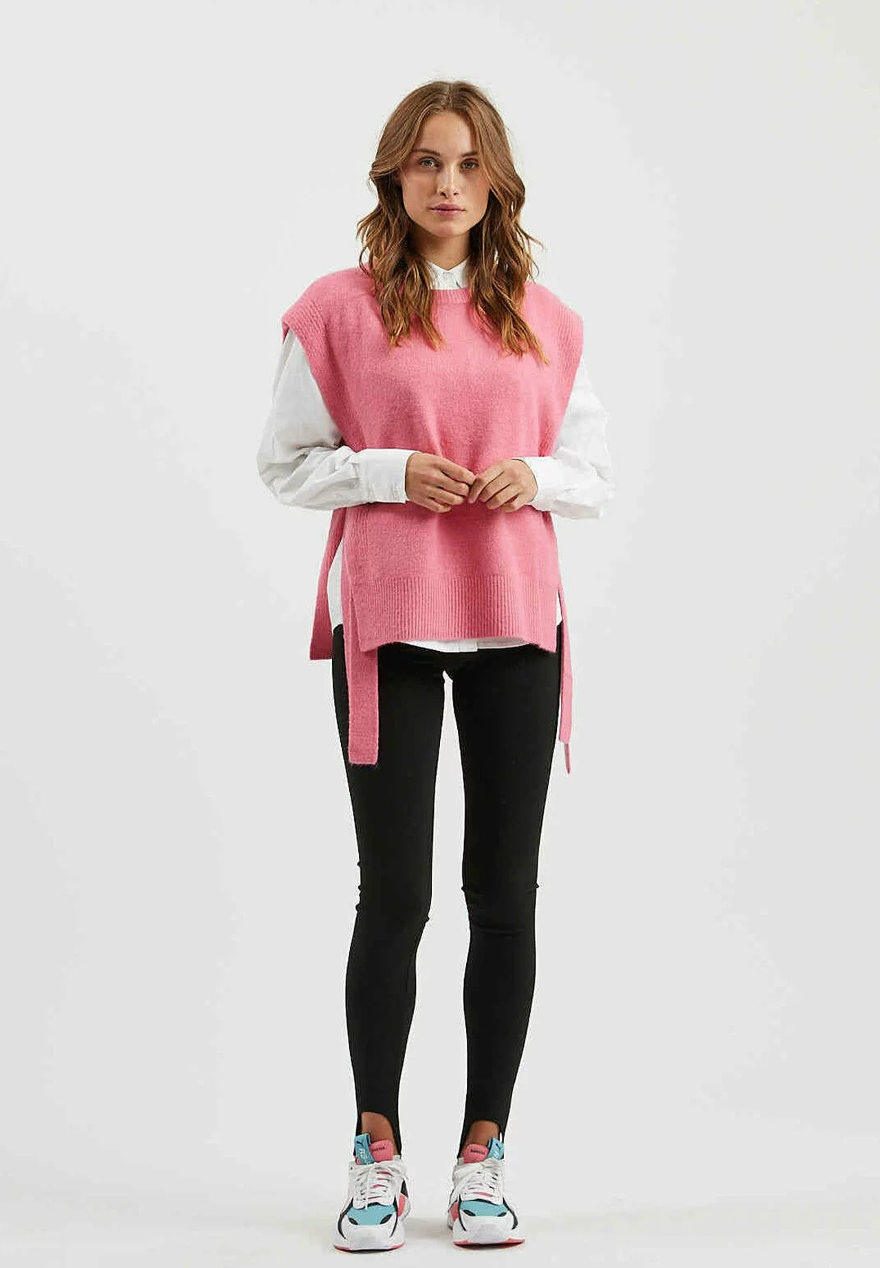 Moves Lanilu- Top - Azalea Pink 3 Moves Lanilu- Top - Azalea Pink