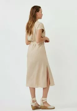 Moves Winkel -Moves Winkel 9530484a824d4bbe90ae0af53d2089d9