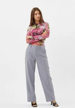 Moves Markhild- Longsleeve - Cabaret 10 Moves Markhild- Longsleeve - Cabaret -Moves Winkel ade7140f6a7a4b4284a9b667a65ab240