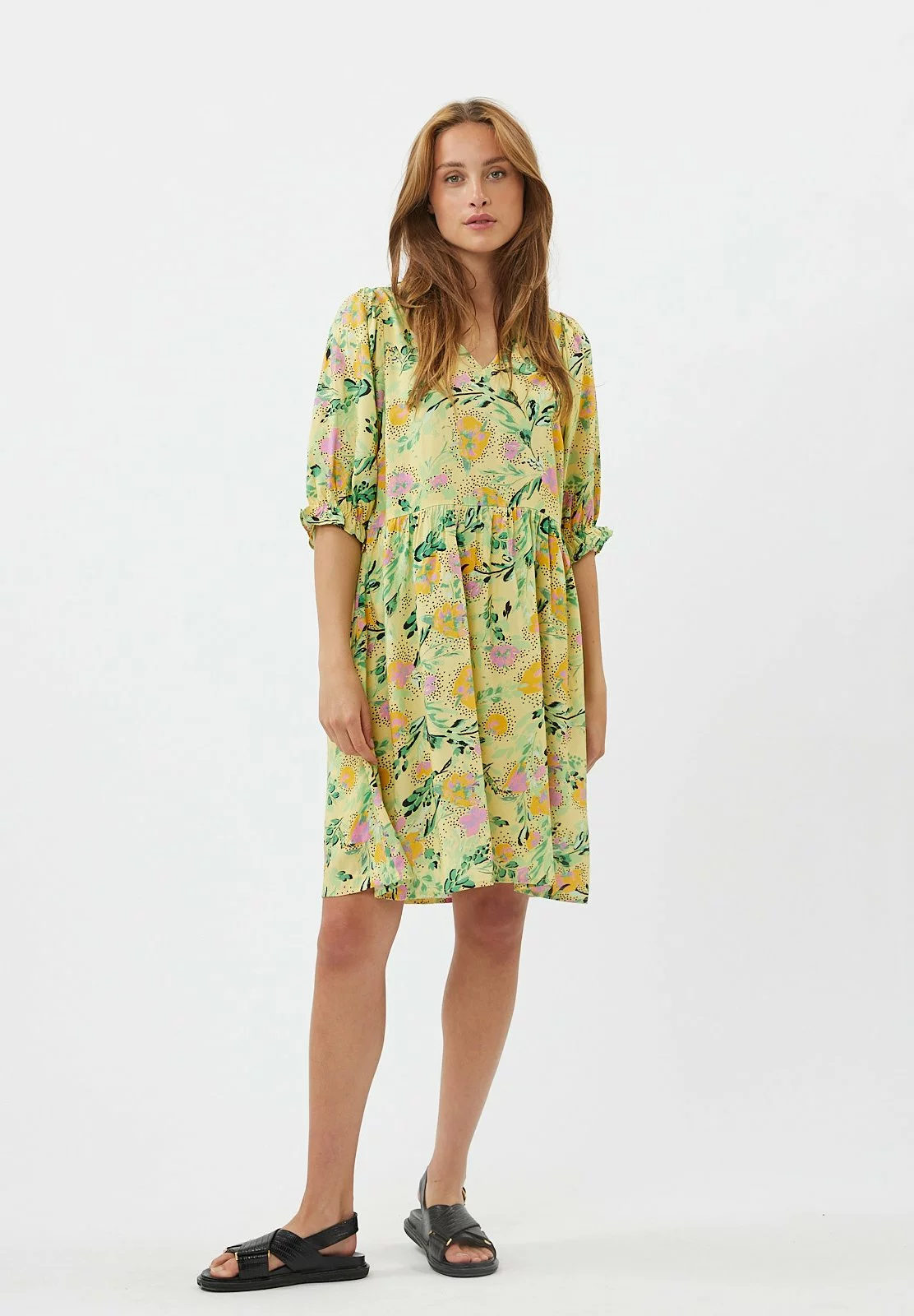 Moves Nirello 2676 - Jurk - Pale Banana 4 Moves Nirello 2676 - Jurk - Pale Banana - Afbeelding 2