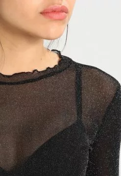 Moves Markhild- Longsleeve - Black -Moves Winkel e962236dbdb140bd83d0e5cd038a5f91