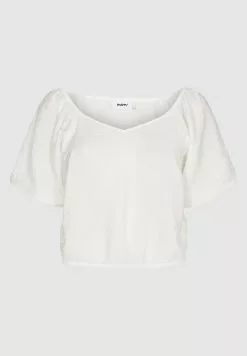 Moves Nalu - Blouse - Snow White 15 Moves Nalu - Blouse - Snow White -Moves Winkel eb543f2e2d57429182d4a05b1f45e16a