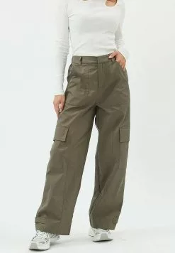 Moves Largo- Cargobroek - Green Bay