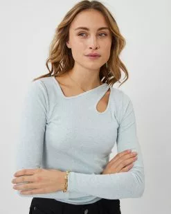 Moves Luvie - Longsleeve - Porcelain Blue -Moves Winkel f6c355e8a8374912ab99fb4d3d6c1129