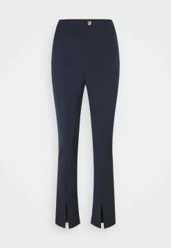 Moves Luni Dressed Pant - Broek - Dark Blue -Moves Winkel f8a9533fd6684b22b372d47caf0d6770