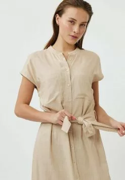 Moves Kolban- Blousejurk - Beige -Moves Winkel f9d91d1533ec488199b12cf039e36256